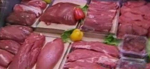 Κοκκινιστό: Μοσχάρι χωρίς κόκκαλο: Σπάλα Ελιά Χτένι Ποντίκι Μοσχάρι με κόκκαλο: Στήθος Χοιρινό: Μαρινάρουμε με : Κόκα κόλα και σόγια σος Λάδι και ακτινίδιο στο μπλέντερ(όχι πολύ ώρα γιατί θα...